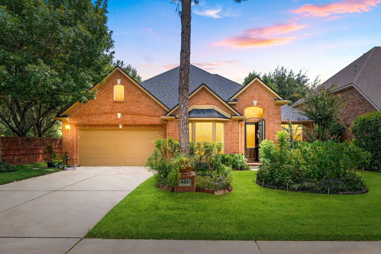 Sugar Land, TX 77478 | 4 beds| 2 baths| $634,900
